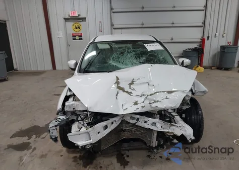 2016 Ford Focus Se z USA, uszkodzony, nr VIN 1FADP3F25GL405504